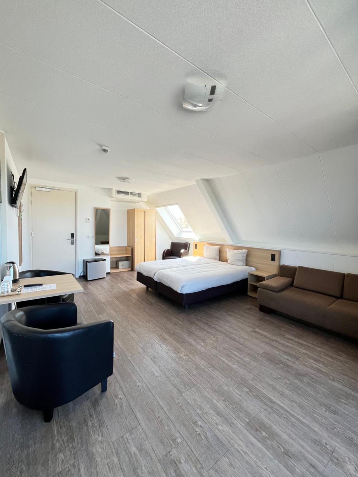 Hotel Het Zwaantje Callantsoog Eksteriør billede