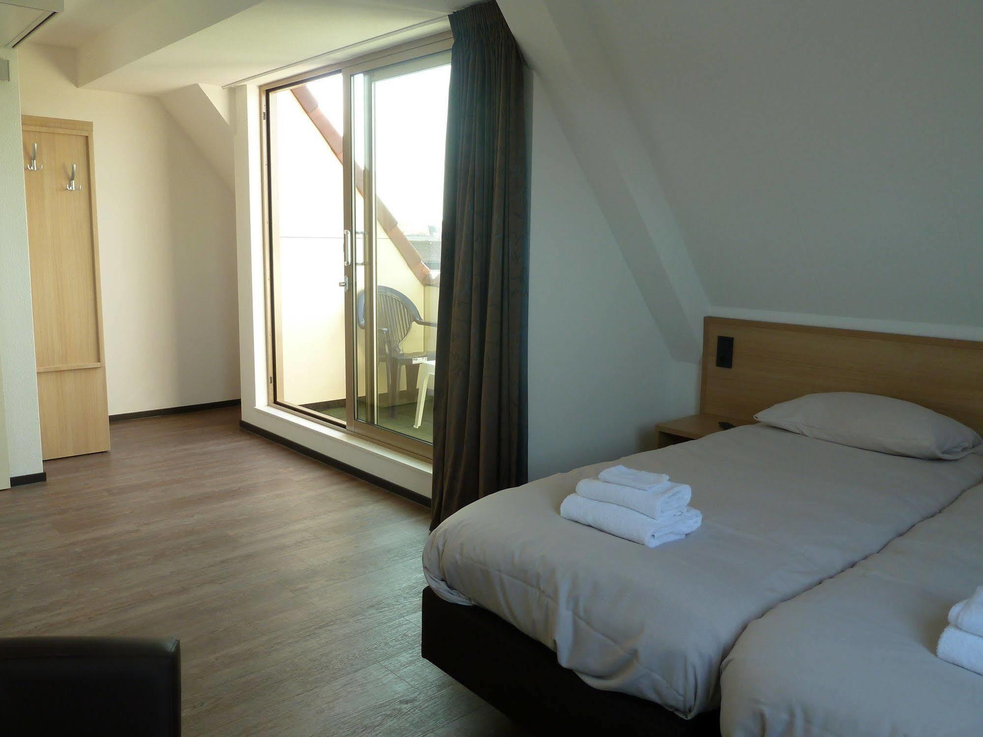 Hotel Het Zwaantje Callantsoog Eksteriør billede